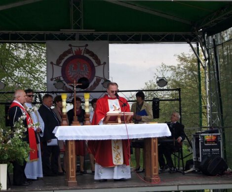 2016.05.08 - PRZEKAZANIE SZTANDARU DLA OSP TUCZĘPY