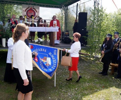 2016.05.08 - PRZEKAZANIE SZTANDARU DLA OSP TUCZĘPY