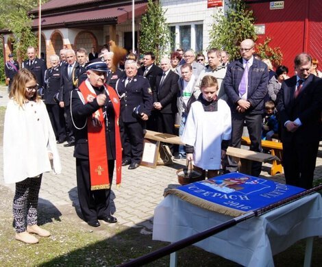 2016.05.08 - PRZEKAZANIE SZTANDARU DLA OSP TUCZĘPY