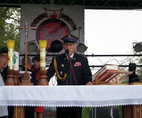 2016.05.08 - PRZEKAZANIE SZTANDARU DLA OSP TUCZĘPY