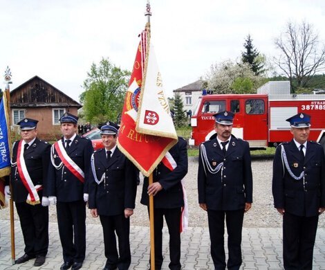2016.05.08 - PRZEKAZANIE SZTANDARU DLA OSP TUCZĘPY