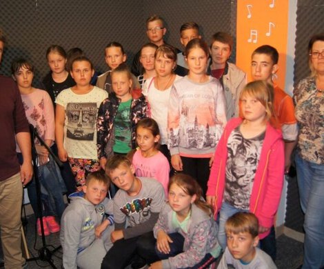 2016.06.14 - MŁODZIEŻ Z LITWY W STUDIO NAGRAŃ