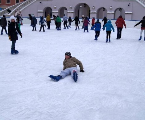 2014.01.21 - WYCIECZKA NA LODOWISKO [FERIE]