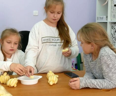 2021.10.05 - ZAJĘCIA PLASTYCZNE