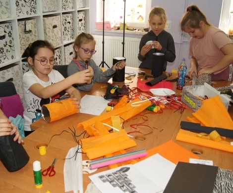 2021.10.26 - ZAJĘCIA PLASTYCZNE