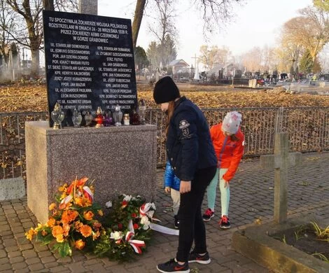 2021.10.27 - WIEŃCE NA GROBY ŻOŁNIERSKIE