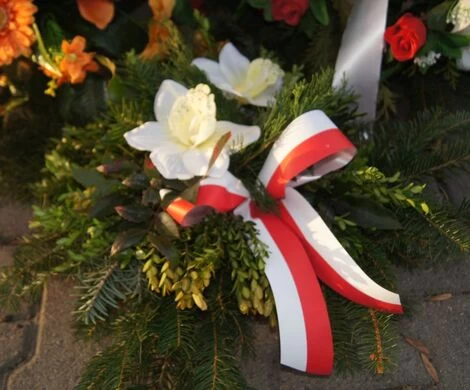 2021.10.27 - WIEŃCE NA GROBY ŻOŁNIERSKIE