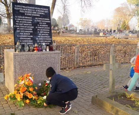2021.10.27 - WIEŃCE NA GROBY ŻOŁNIERSKIE
