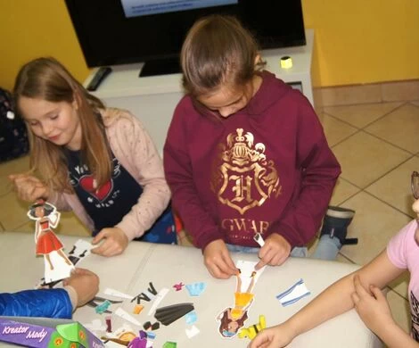 2021.11.04 - ZAJĘCIA PLASTYCZNE