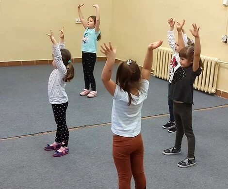 2021.11.17 - ZAJĘCIA TANECZNE - GRUPA MŁODSZA