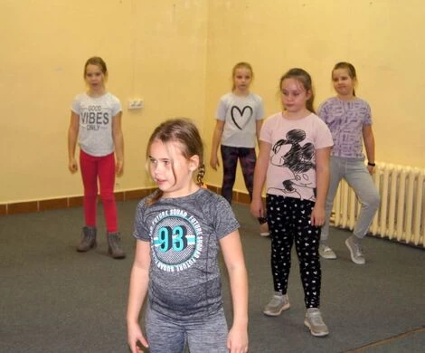 2021.11.24 - ZAJĘCIA TANECZNE - GRUPA STARSZA