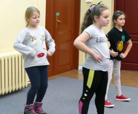 2021.12.01 - NAUKA TAŃCA, GRUPA MŁODSZA I STARSZA