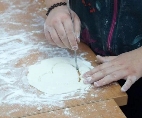 2021.12.23 - ANIOŁY Z MASY SOLNEJ - ZAJĘCIA PLASTYCZNE