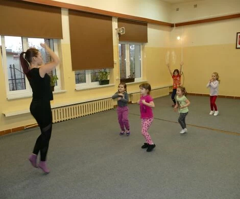 2022.01.19 - ZAJĘCIA TANECZNE - GRUPA MŁODSZA