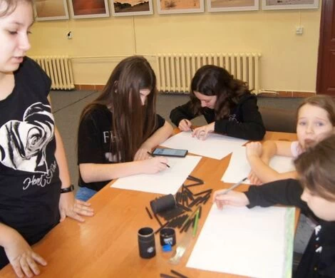 2022.02.16 - TEATR CIENI, GRY I ZABAWY
