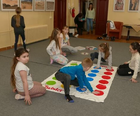 2022.02.16 - TEATR CIENI, GRY I ZABAWY