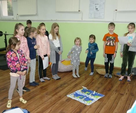 2022.02.23 - KOMU SŁOŃ NADEPNĄŁ NA UCHO?