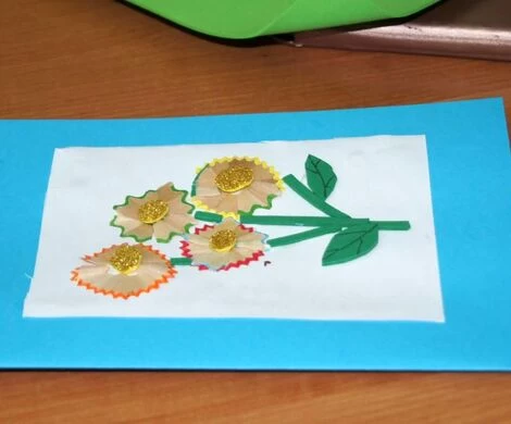 2022.03.08 - LAURKI NA DZIEŃ KOBIET - ZAJĘCIA PLASTYCZNE