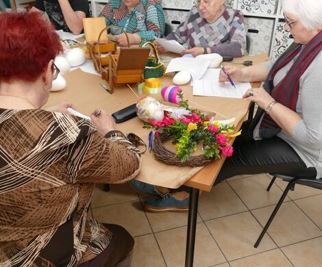 2022.03.30 - PISANKI METODĄ DECOUPAGE - AKTYWNI 50+