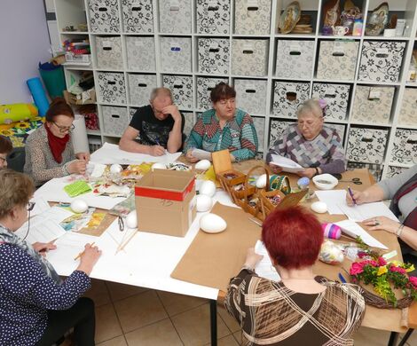2022.03.30 - PISANKI METODĄ DECOUPAGE - AKTYWNI 50+