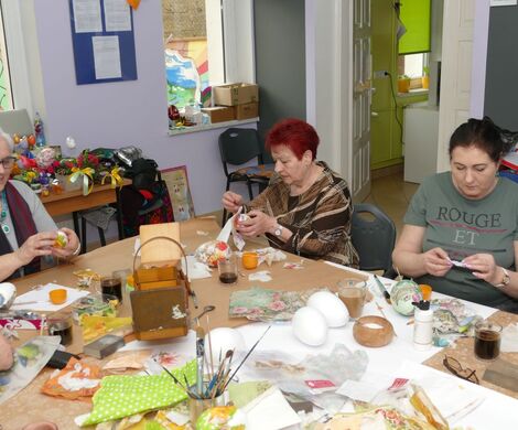 2022.03.30 - PISANKI METODĄ DECOUPAGE - AKTYWNI 50+