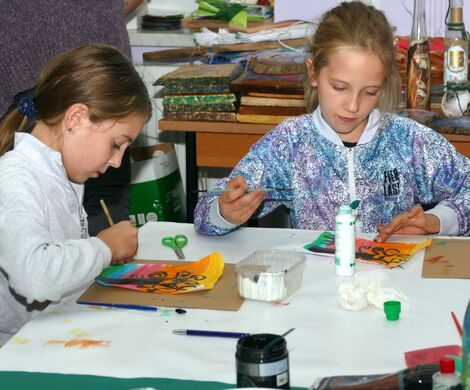 2022.09.09 - JESIENNE DRZEWO - ZAJĘCIA PLASTYCZNE