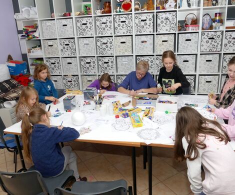 2022.12.09 - ZIMOWY ZAWRÓT GŁOWY - ZAJĘCIA PLASTYCZNE