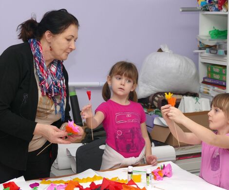 2022.01.18 - ZAJĘCIA MUZYCZNE, KARTKA DLA BABCI I DZIADKA