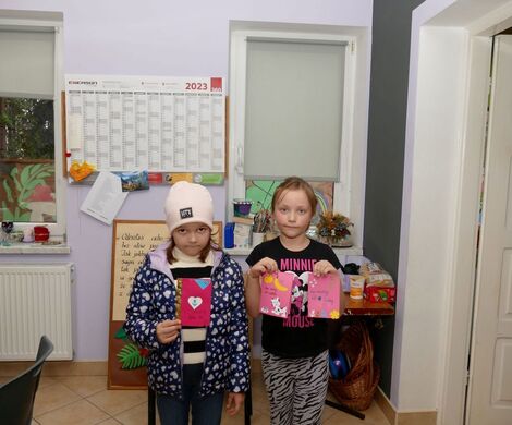 2023.11.03 - KARTKA URODZINOWA - ZAJĘCIA PLASTYCZNE