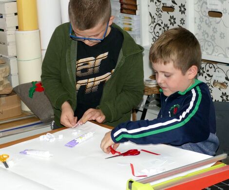 2023.11.10 - KOTYLIONY NA ŚWIĘTO NIEPODLEGŁOŚCI - ZAJĘCIA PLASTYCZNE