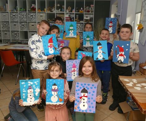 2023.11.24 - ZIMOWE BAŁWANKI - ZAJĘCIA PLASTYCZNE