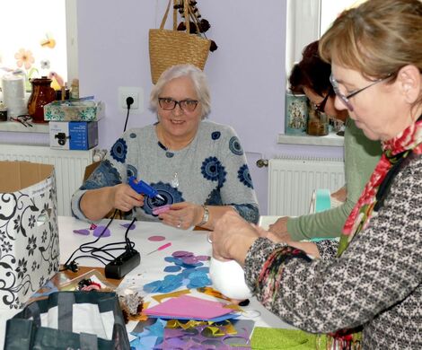 2023.11.28 - ŚWIĄTECZNE DEKORACJE - "Aktywni 50+"