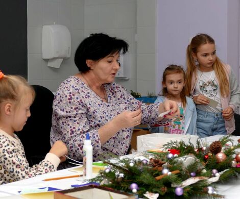 2023.12.15 - KARTKI ŚWIĄTECZNE - ZAJĘCIA PLASTYCZNE