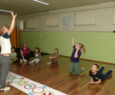 2024.01.31 - ZABAWY Z KSIĄŻKĄ - GRY I ZAJĘCIA RUCHOWE