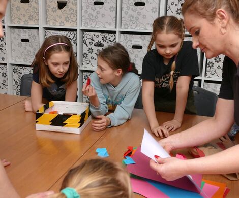 2024.02.07 - WARSZTATY RĘKODZIEŁA DLA DZIECI - GRY I ZABAWY