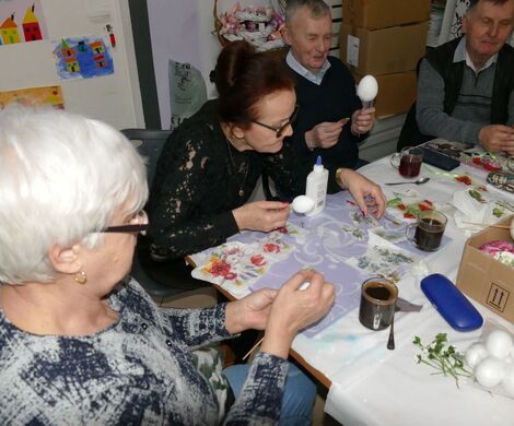 2024.02.28 - OZDOBY WIELKANOCNE - WARSZTATY DLA GRUPY "AKTYWNI 50+"