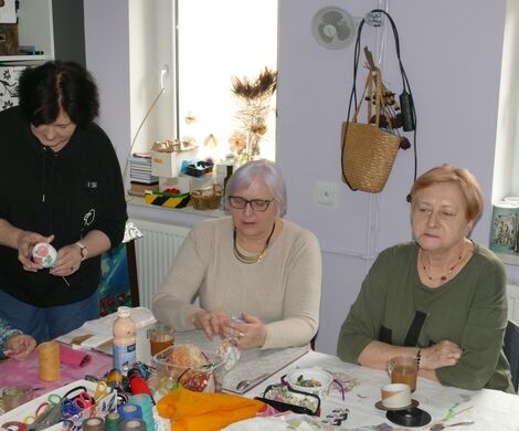 2024.02.28 - OZDOBY WIELKANOCNE - WARSZTATY DLA GRUPY "AKTYWNI 50+"