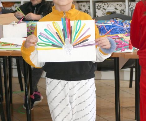 2024.04.19 - PAPIEROWE PAWIE - ZAJĘCIA PLASTYCZNE