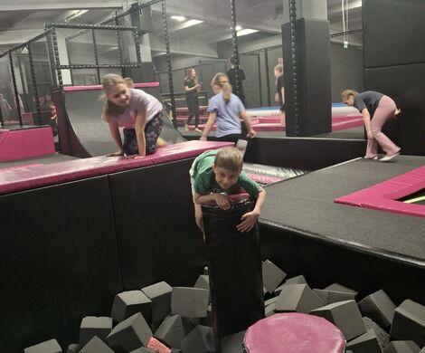 2025.02.21 - Ferie zimowe, wyjazd do parku trampolin
