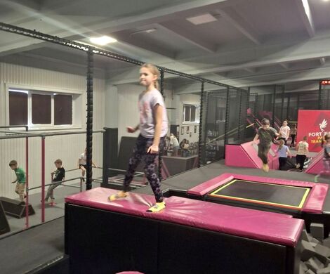 2025.02.21 - Ferie zimowe, wyjazd do parku trampolin