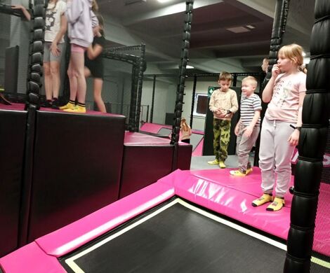 2025.02.21 - Ferie zimowe, wyjazd do parku trampolin
