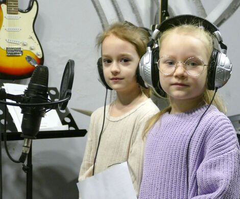 2025.02.26 - Ferie zimowe, studio nagrań, zajęcia plastyczne