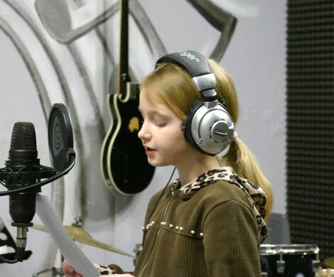 2025.02.26 - Ferie zimowe, studio nagrań, zajęcia plastyczne