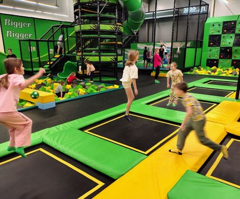 2026.02.25 - WYJAZD DO PARKU TRAMPOLIN W CHEŁMIE