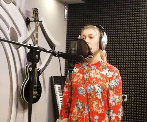 ALEKSANDRA, ZUZANNA I FRANCISZEK W STUDIO NAGRAŃ