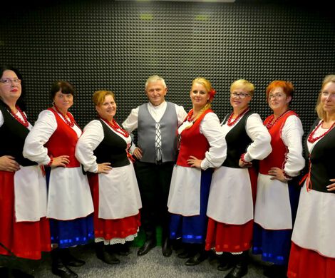 DZWIĘKI I BRZMIENIA