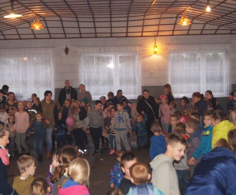 MIKOŁAJKI Z GMINNEGO PROGRAMU PROFILAKTYKI UZALEŻNIEŃ