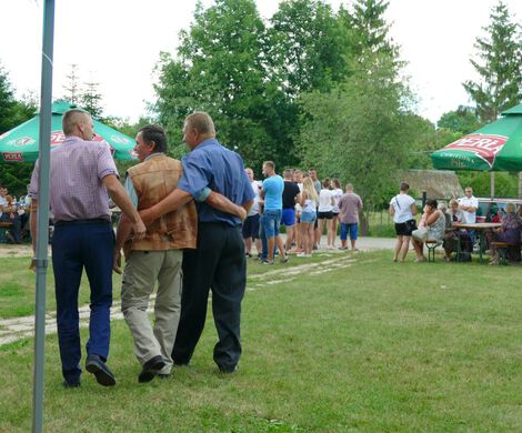 PIKNIK RODZINNY W SKOMOROCHACH MAŁYCH