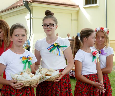 DOŻYNKI GMINNO-PARAFIALNE