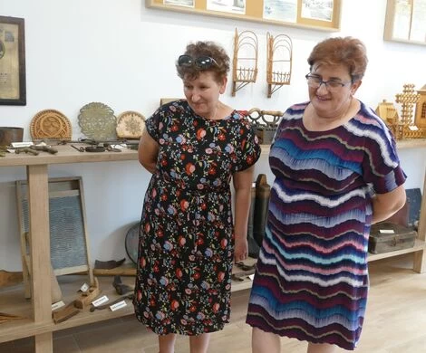 POPOŁUDNIE Z IZBĄ PAMIĘCI W GRABOWCU